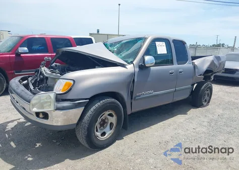 2001 Toyota Tundra Sr5 V8 z USA, uszkodzony, nr VIN 5TBRT34191S162686